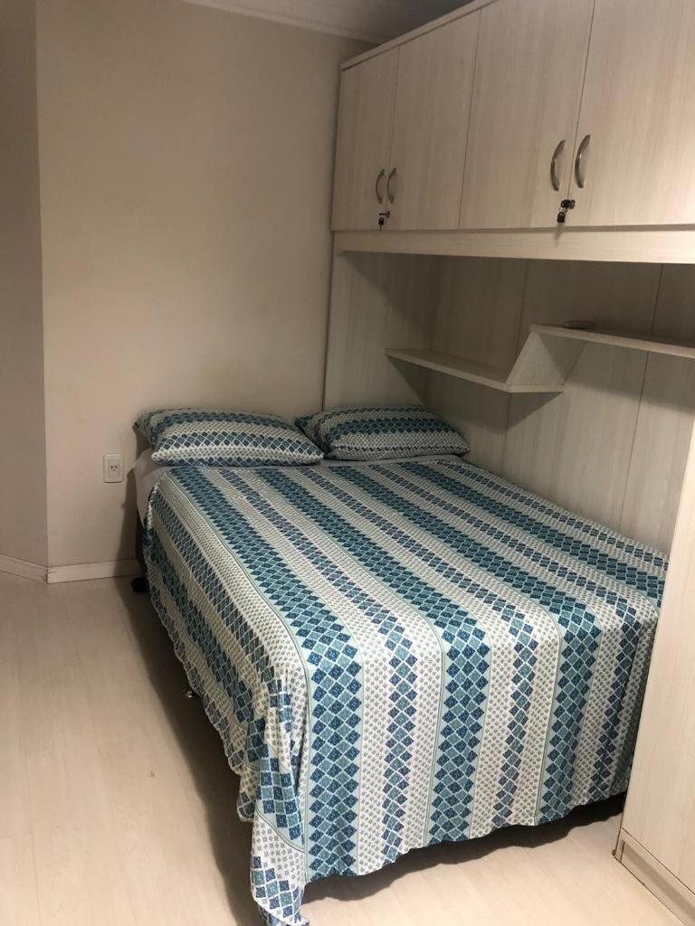 Alugo Em Cobertura * Balneario Camboriu