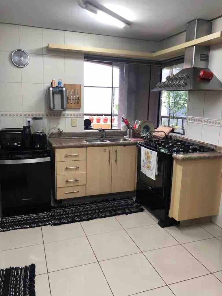 Alugo Em Cobertura Apartamento *